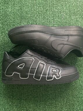 Men's Black Low-Top Sport Sneakers with Bold 'AIR' Detail